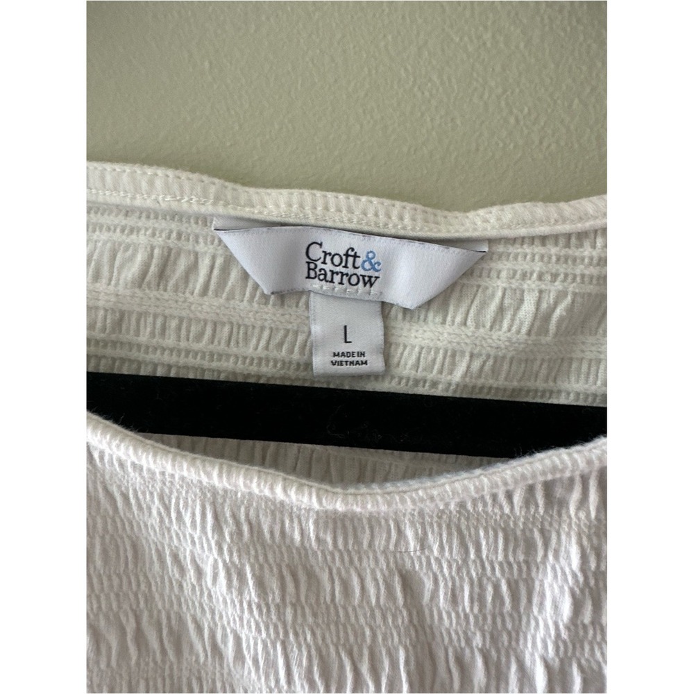 ☀️3/$15☀️Coastal Minimalist Croft & Barrow Tank Top L White Textured - Picture 2 of 4